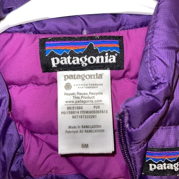 Patagonia Baby Down Vest Size 6 Months - Picture 3 of 5